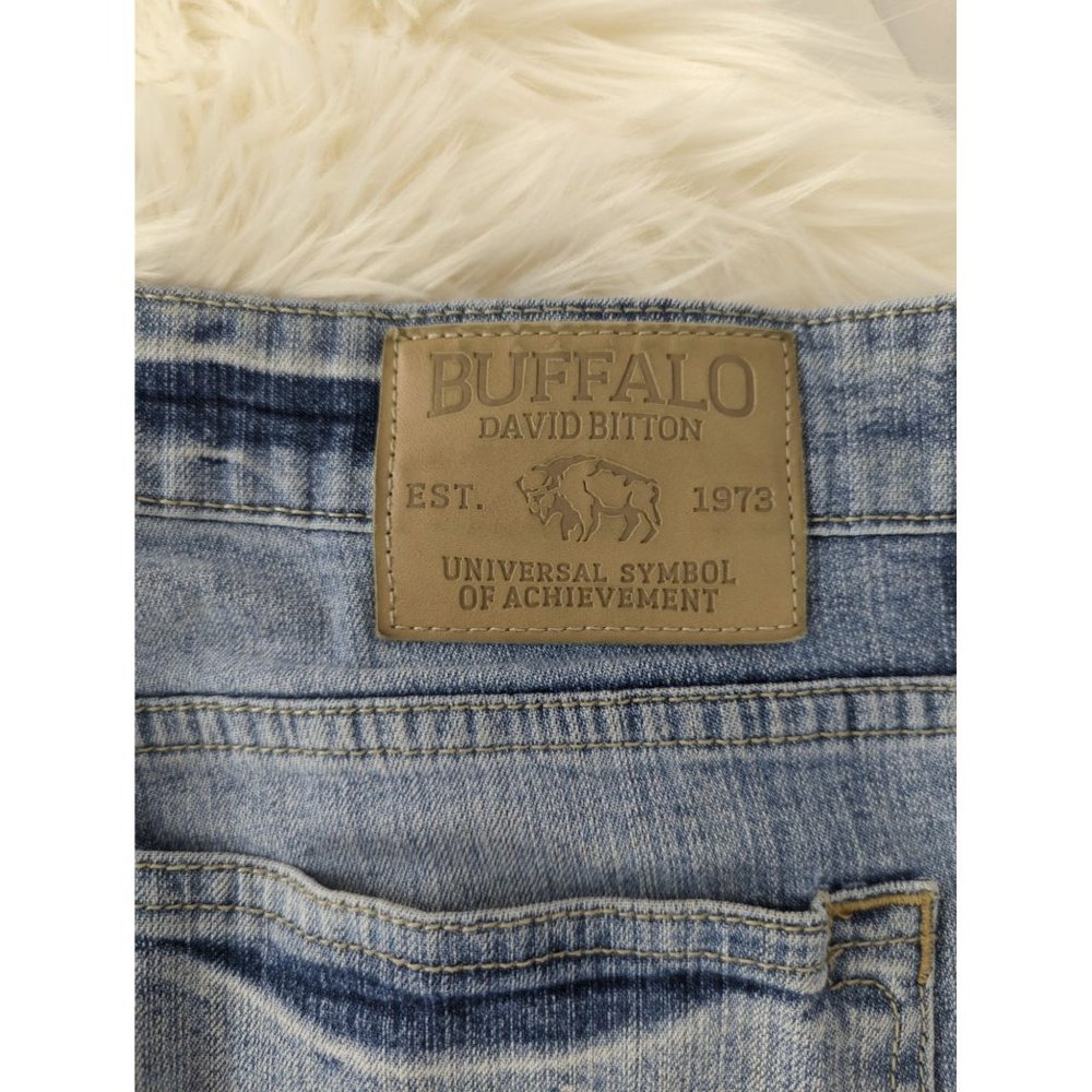 Buffalo David Bitton Six-X Basic Short Distressed… - image 5